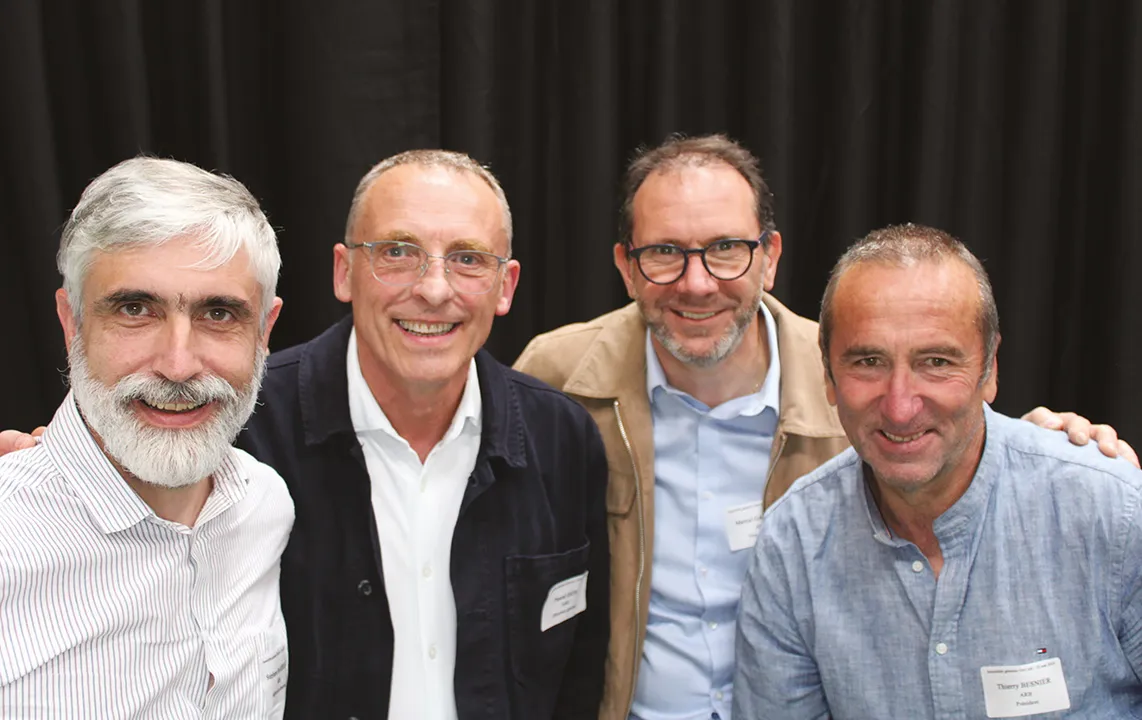 De gauche à droite : Stéphane Baribeau - futur DG ARB, Pascal Dion - DG ARB, Martial Gauteur - nouveau président ARB, Thierry Besnier - ancien président ARB.